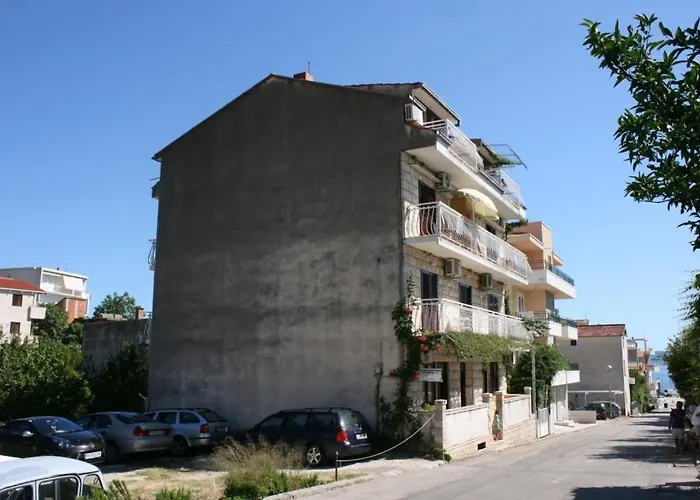 13216b * Podgora (Split-Dalmatia)