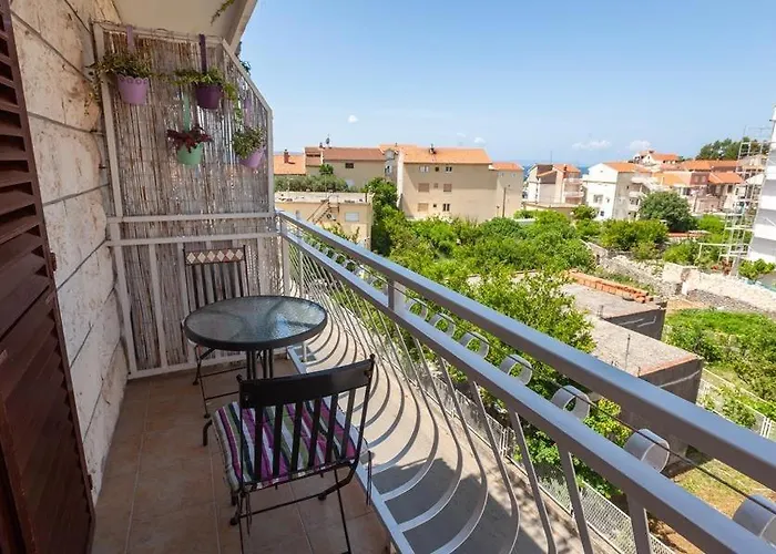 13216b Lägenhet Podgora (Split-Dalmatia)